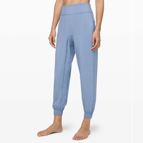 lululemon athletica Pants - NWT Sun Setter Jogger sz6